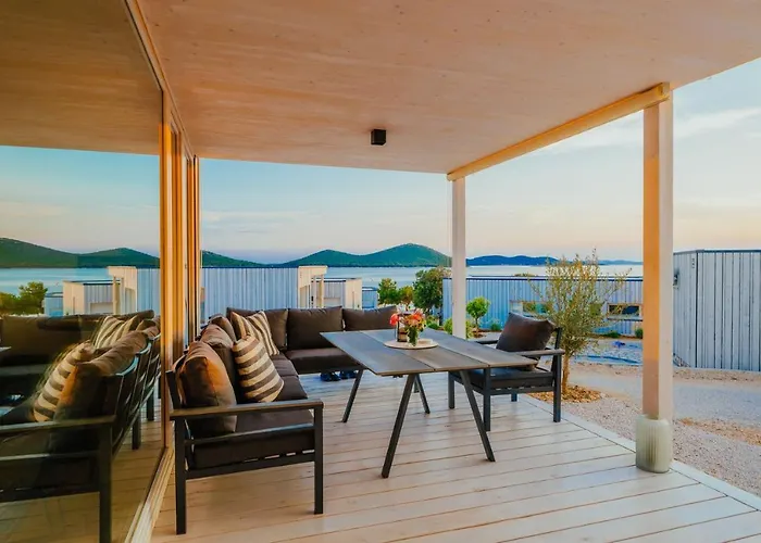 Buqez 46 Vikendica Drage