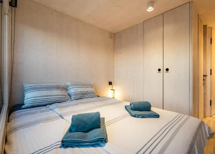 Buqez 46 Vikendica Drage